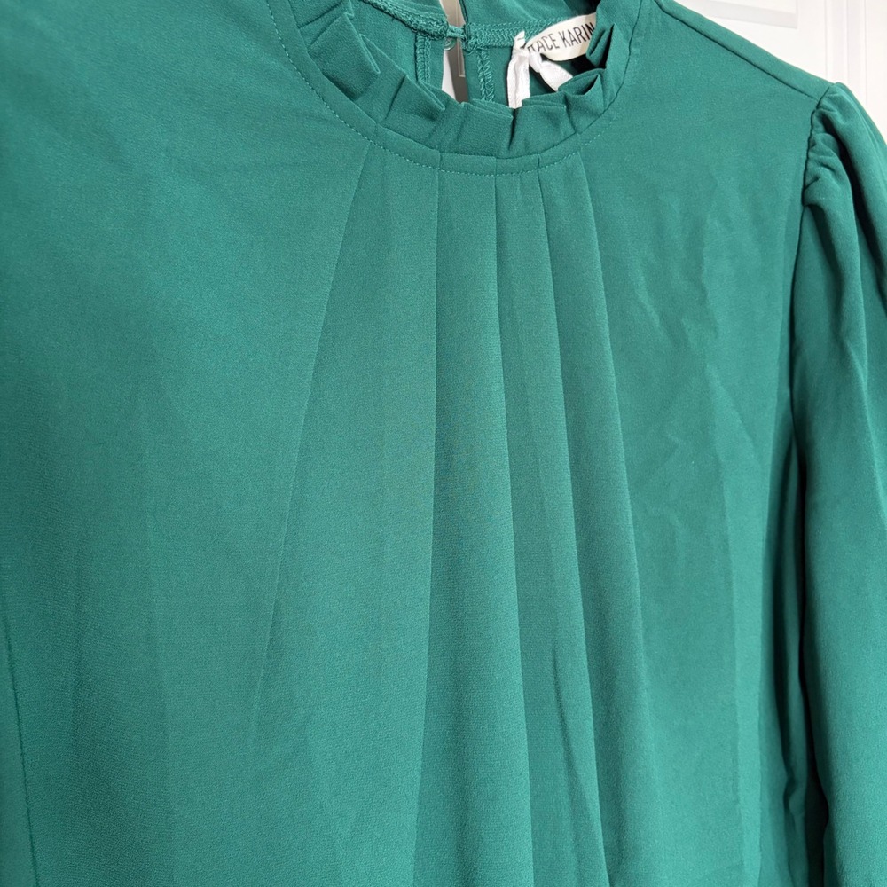 Grace Karin Emerald Green Ruffle Neck Blouse Small Smocked Cuff NWT - Picture 6 of 13